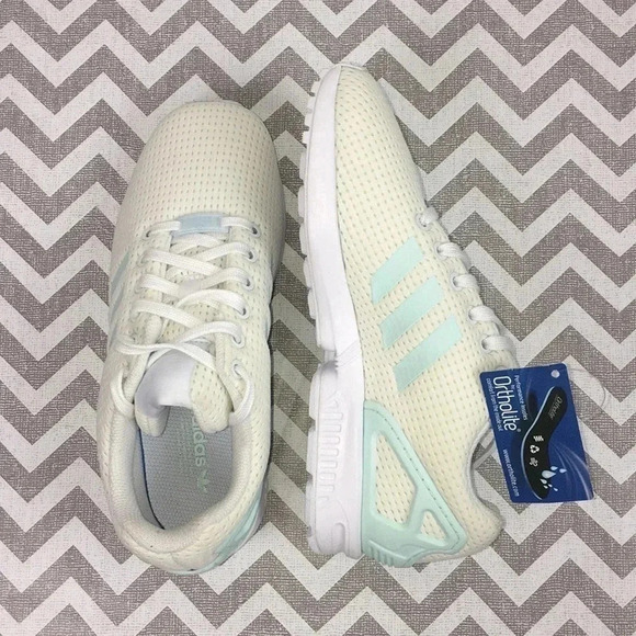 Adidas Torsion Off-White Mint Sneaker Size 6.5 - Picture 6 of 9